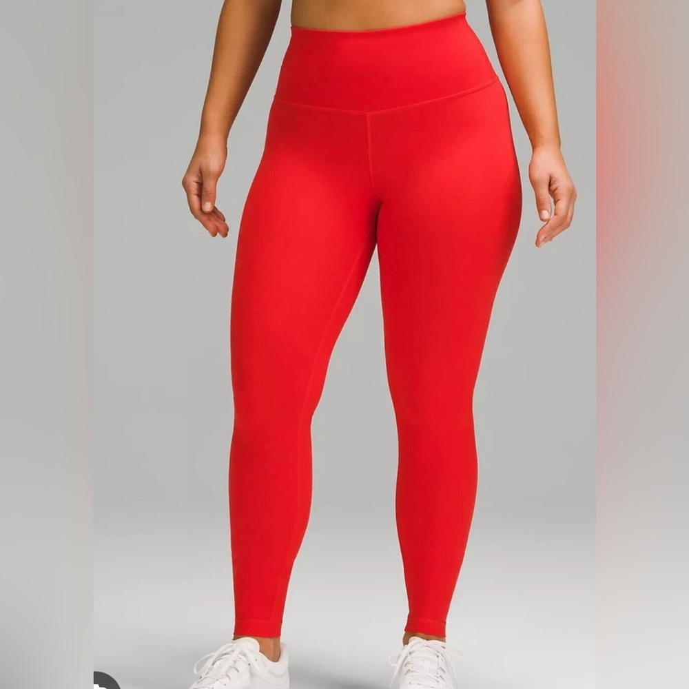 NWT Lululemon wunder train tight HR